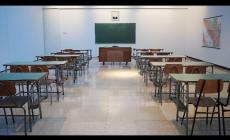 Insegnante molesta un'allieva 11enne, arrestato a Caltanisetta. Denunciata la vice preside che non reagì alle confidenze della ragazza