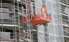 Alloggi Erp, «interventi dimezzati per colpa di burocrazia e rincari»