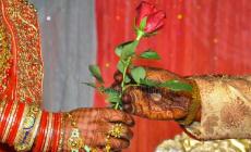 Le nozze combinate in India, poi tre anni di violenze: condannato il marito aguzzino