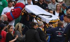 Terrore a Boston, tifosa in fin di vita