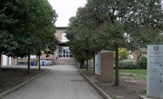 La mensa &egrave; al completo: esclusi sette bimbi. Protesta dei genitori della Rodari