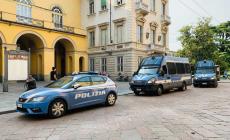 Aggressione nella notte davanti al Regio: arrestato un italiano di origini albanesi