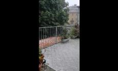 Chicchi di grandine come noci a Langhirano: ecco il video