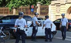 Controlli della Polizia locale con la pattuglia in bicicletta: 16 identificati e 4 sequestri