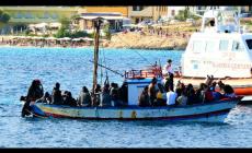 Migranti: a Lampedusa 7 sbarchi in 24 ore