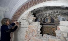 Madonna ritrovata, iniziata la demolizione del muro