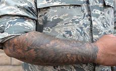 Tatuaggi sulle braccia,  il Tar annulla la sanzione per un carabiniere