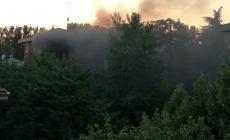 Fiamme su un balcone in via Hiroshima