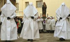 La Pasqua sarda. Atmosfere spagnole e processionitra le chiese e le strade di Iglesias