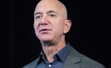Bezos sempre più paperone, vale 171,6 miliardi