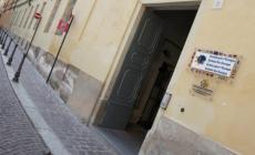 La Scuola per l'Europa chiude la porta: niente più iscrizioni