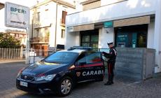 Prelievo con bancomat appena rubato, un arresto e una denuncia