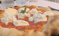 La Zagara, pizze gastronomiche su una terrazza: sapori e panorama