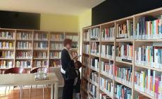Una biblioteca nell'edificio sequestrato ai Casalesi