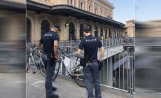Tenta di rubare una bicicletta,   marocchino arrestato 