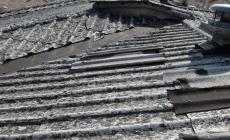 Tetti in amianto, parte l'ultimatum per i privati. Oltre 2400 edifici nel mirino