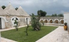 La verde corona tra i trulli