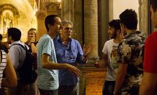La movida si è fermata per una  preghiera in Sant'Ilario