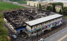 Ora si cerca di salvare il lavoro dei dipendenti dopo l'incendio di via Emilio Lepido