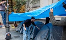 Caro affitti, la protesta arriva anche a Parma: tende all'università