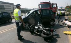 Motociclista morto sul cavalcavia dell'A1: tre dipendenti della Provincia rinviati a giudizio