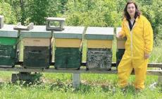 Esmeralda Bertani: «Il mio lavoro? Dare la caccia ai fiori con le api»