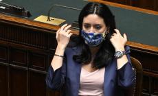 Azzolina, la scuola riapre, sfido Salvini