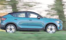 Volvo C40,  il futuro della mobilità. Ecco come va 
