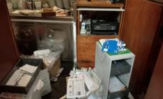 Ladra contorsionista colpisce un ristorante
