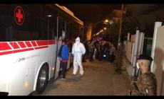 Oltre 20 migranti fuggono da hotspot 