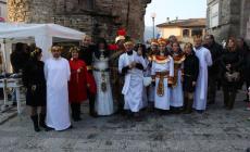 Sfilano i carri domenica a Varsi