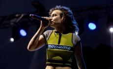 Madame canta l'amore e conquista il pubblico di Parma 