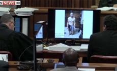 Mostrate foto di Pistorius insanguinato