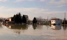 Il Po sta calando: gli abitanti delle golene tornano a casa