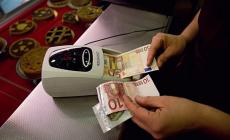 Banconote false, negozianti in allarme