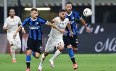 Pari Inter con la Fiorentina, a Udine primo match point Juventus