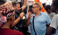 Migranti, il sindaco Lampedusa: "Dichiaro io lo stato di emergenza"