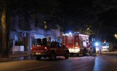 Grossa perdita d'acqua in viale Rustici ieri sera - Le foto