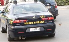 Regali in cambio di soffiate, assolti commercialista e finanziere. Ma il maresciallo condannato per falso e truffa