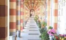 &laquo;Al cimitero di Fidenza hanno rubato tutti i ricordi di mio figlio&raquo;