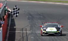 Silverstone, doppietta di Mul