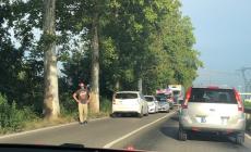 Due incidenti alle 10 e mezza circa in due diversi luoghi della provincia, a Parola e a Sanguinaro, coinvolte più auto: traffico sulla via Emilia critico