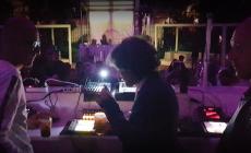 Contagi in un locale a Piacenza, appello dell'Ausl: c'erano anche parmigiani?