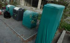 Riaperte dopo i vandalismi le isole ecologiche elettroniche 