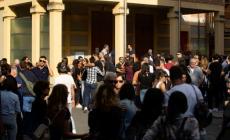 Una grande folla commossa per l'ultimo saluto a Tiziana Oieni