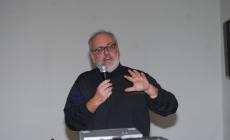 Amore, ne parlano don Cocconi e Allegri