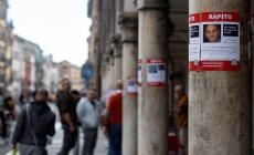 Strappati i manifesti pro ostaggi israeliani