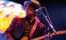 Auguri a Elvis Costello, 60 anni e una sfilza di successi