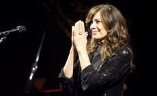 Alice trionfa con le canzoni di Battiato