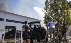 &laquo;Cos&igrave; ho aiutato i vigili del fuoco a spegnere le fiamme&raquo;